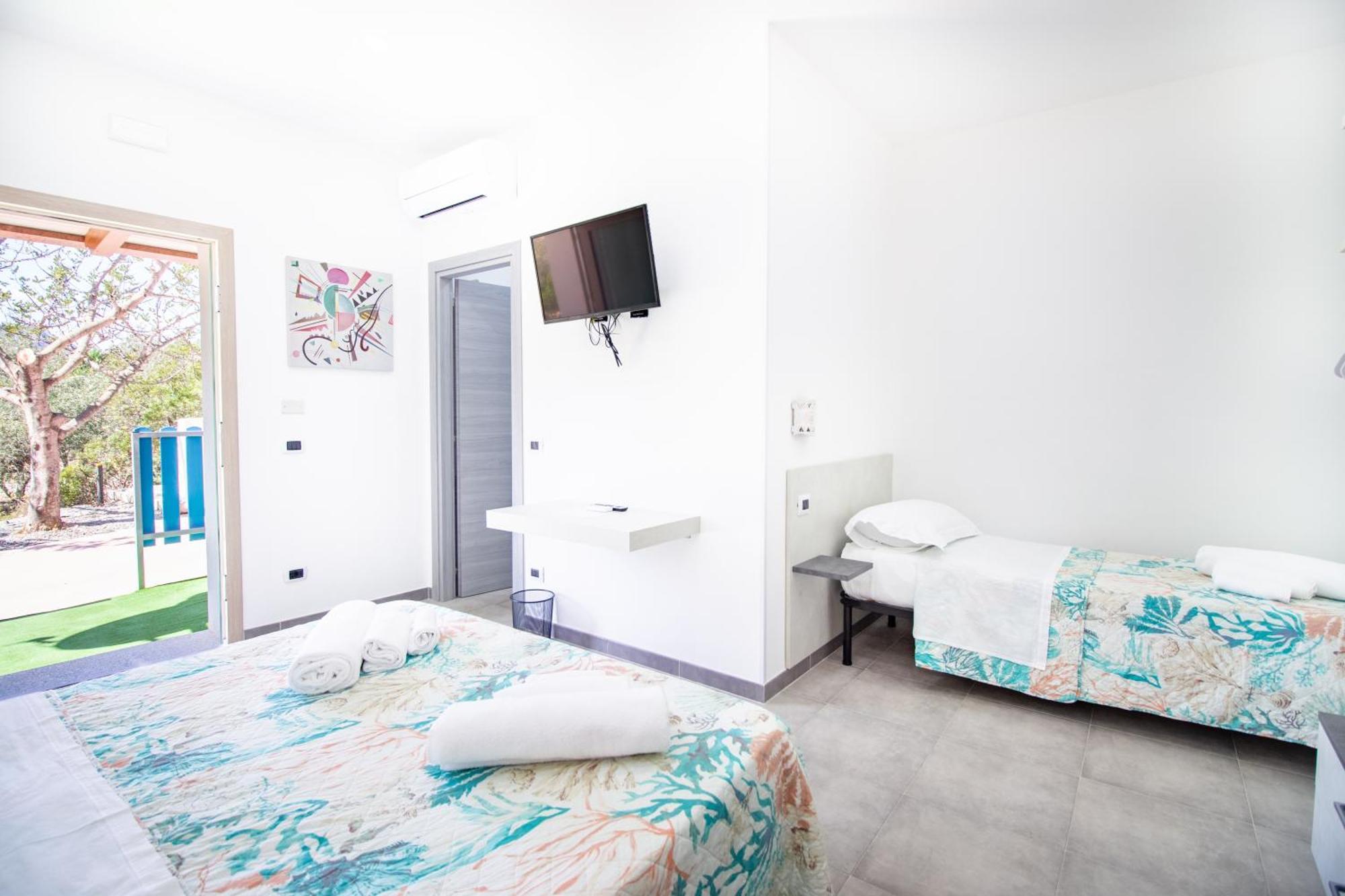 S'Omu E Chicchinu Rooms Cardedu Luaran gambar