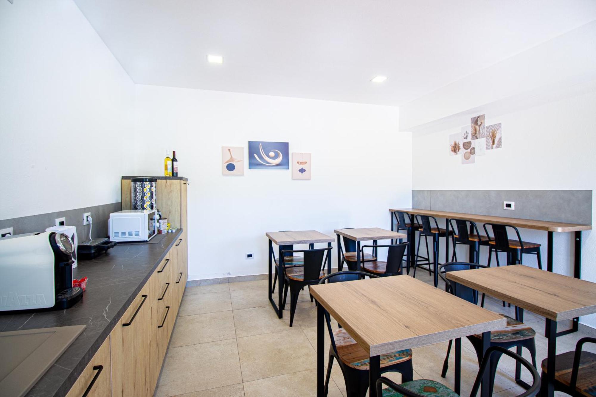 S'Omu E Chicchinu Rooms Cardedu Luaran gambar